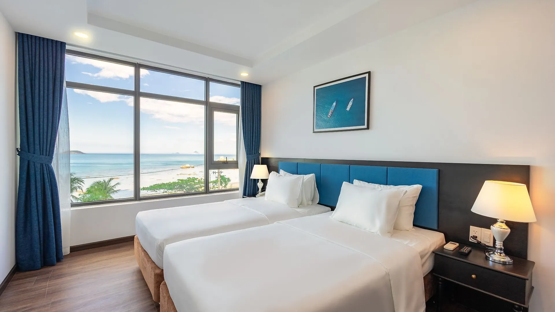 Paralia Hotel Nha Trang 4*,  Vietnam