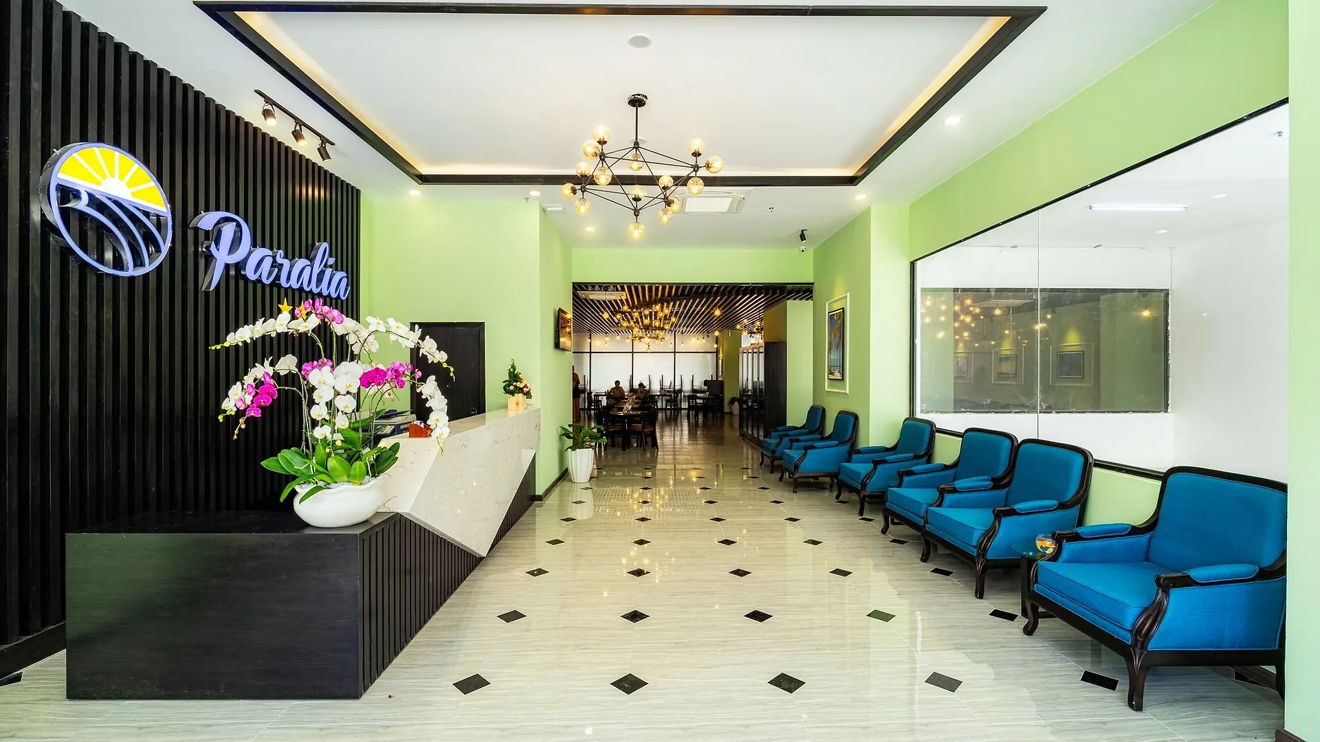 ****  Paralia Hotel Nha Trang Vietnam
